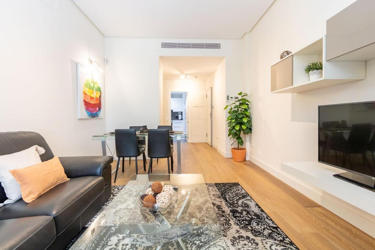 Angeles Santa Cruz Deluxe By Valcambre Apartment Seville Luaran gambar