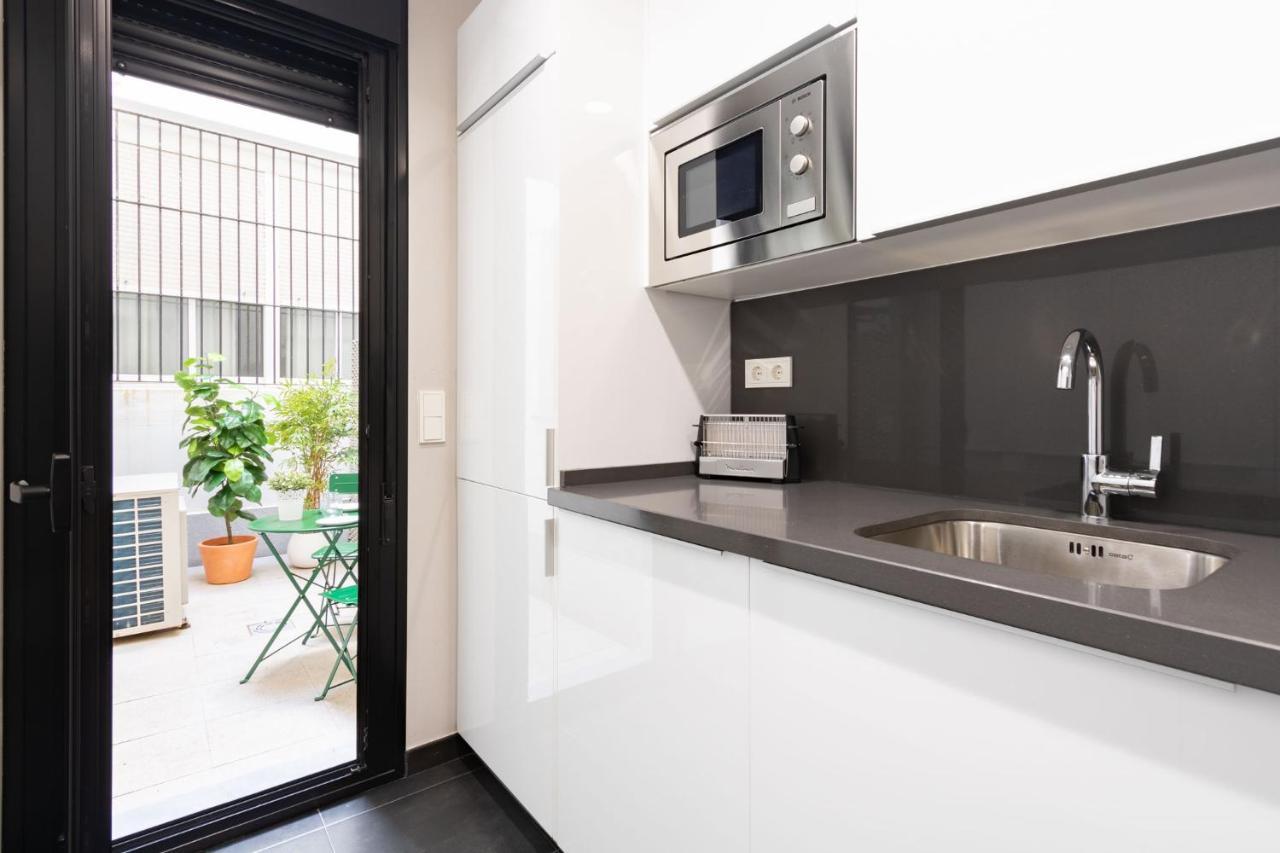 Angeles Santa Cruz Deluxe By Valcambre Apartment Seville Luaran gambar